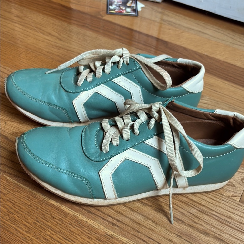 Root collective Jessie’s sneakers in teal